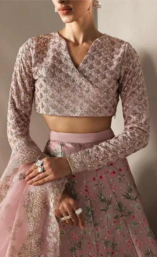 Lilac Colour Lehenga Choli for Wedding Guests up (1)
