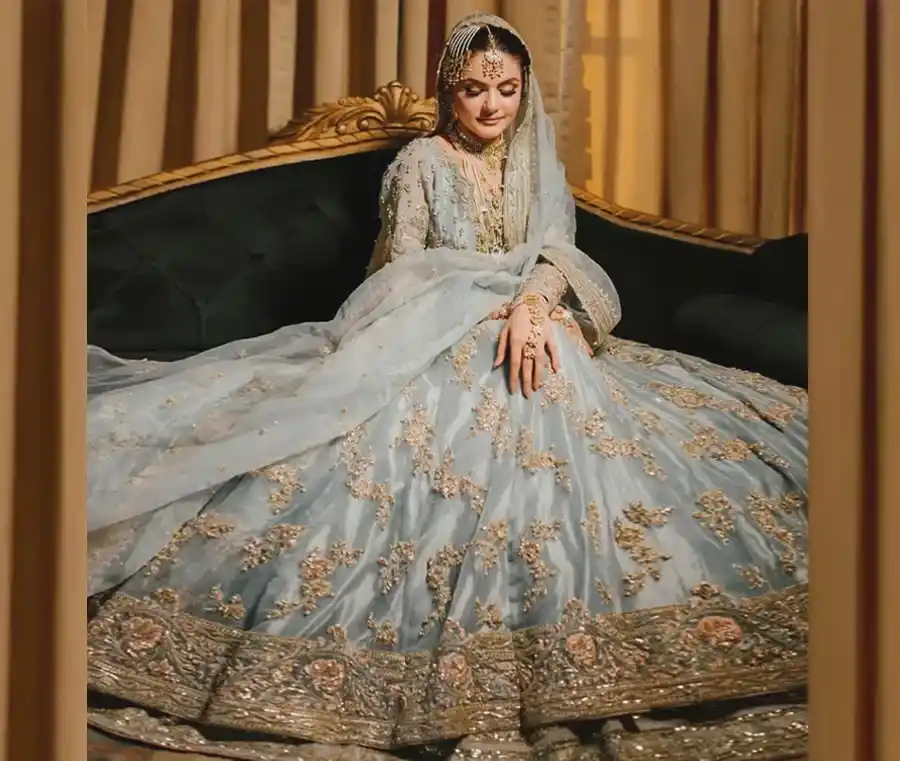 Blue Flora 12 Blue Flora 12