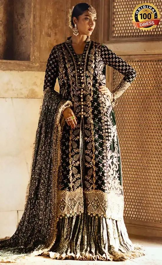 Embroidered-Velvet-DASTOOR-Look02-4.webp Embroidered Velvet - Dastoor Look 02