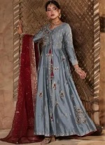 Bluish Grey Bridal Pishwas with Maroon Dupatta Video