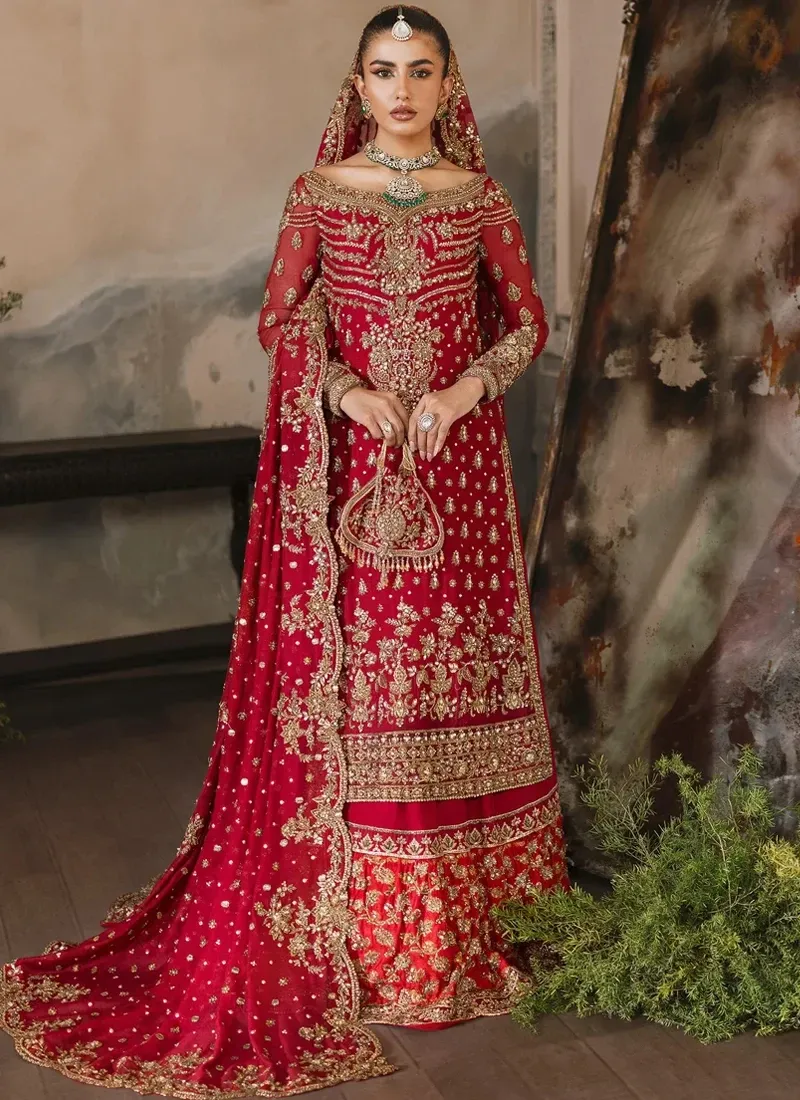 Red Baraat Long Shirt with Lehenga with Scalloped Zardozi Dupatta Border Red bridal long shirt bodice close-up with curved gold zardozi rows and floral sleeve motifs